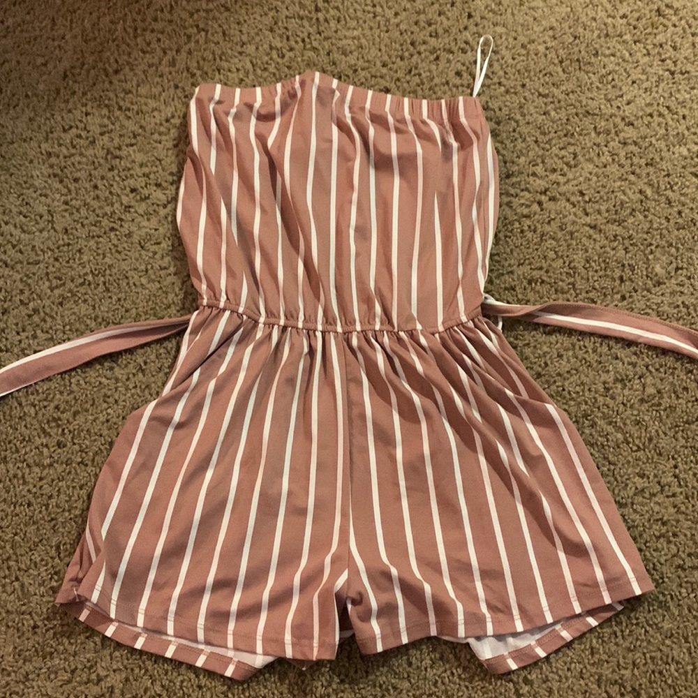 Strapless romper